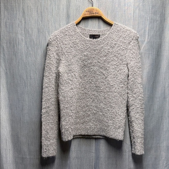 Banana republic Light Gray Crewneck Sweater size extra small - Picture 1 of 8